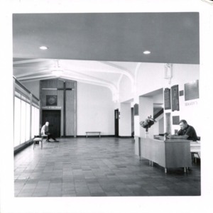 25SouthStreet_Lobby_05.jpg