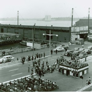 TitanicMemorialLighthouse_04.jpg