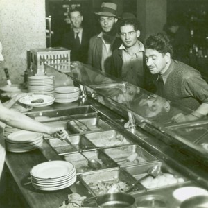 25SouthStreet_Cafeteria_07.jpg